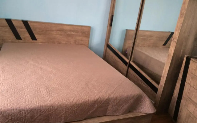 Apartment On Khinikadze 4