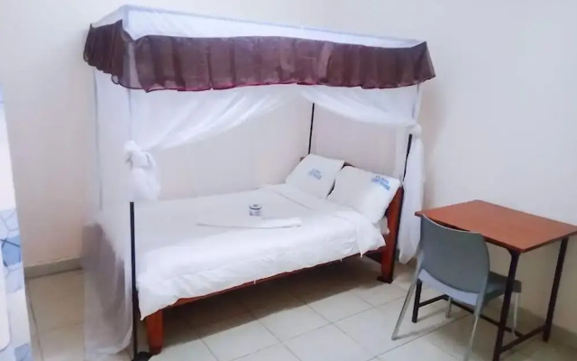 Elris Guest House & Hotel