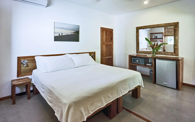 Otro Lado Lodge