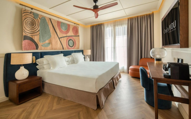 Отель Only You Hotel Sevilla