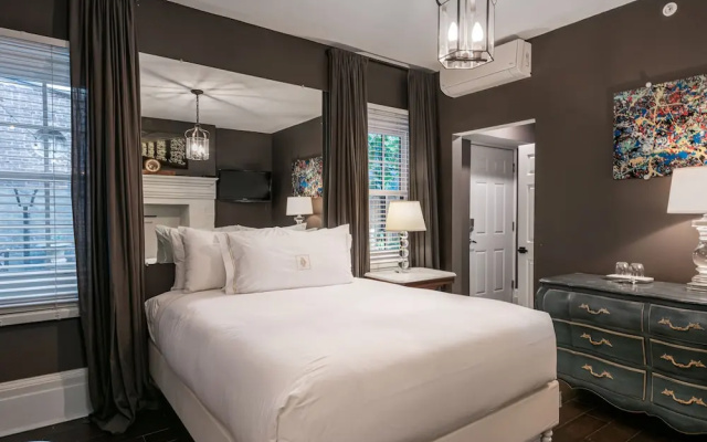 The DWIGHT D Hotel