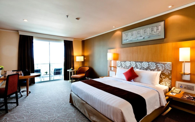 Royal Princess Larn Luang