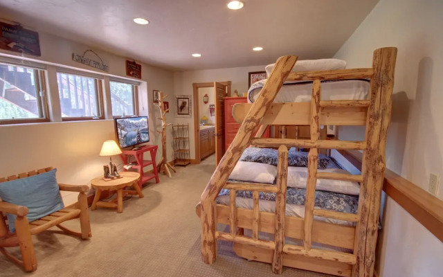Mill Creek 72 by SummitCove Vacation Lodging