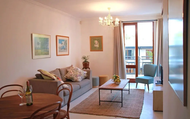 Apartment Parfait
