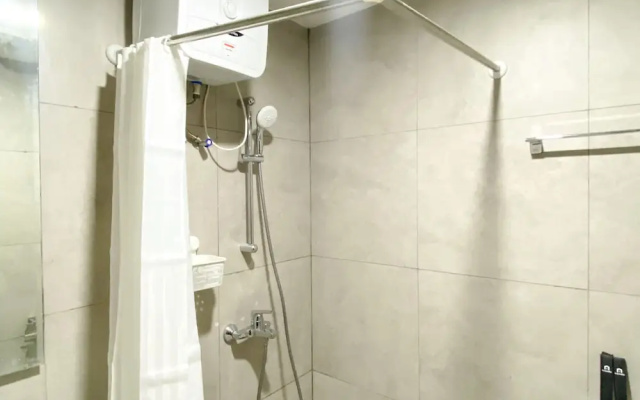 Homey And Cozy Stay Studio Room Pollux Chadstone Apartment