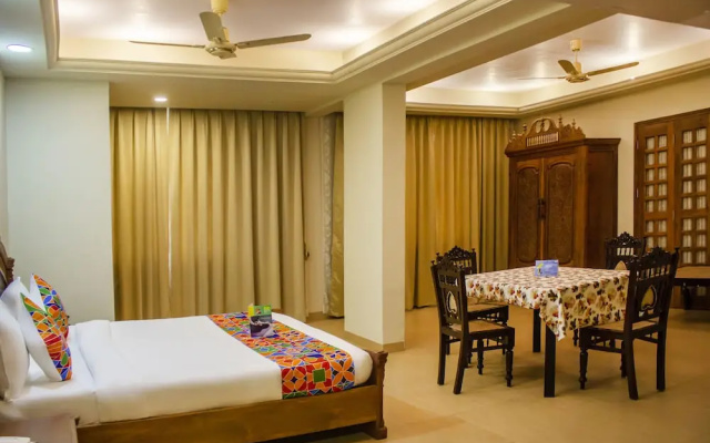 FabHotel Prazeres Boutique PanajI