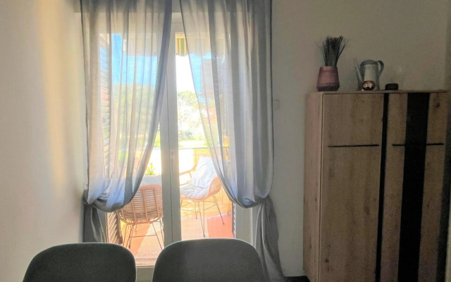 Holiday apartment Summer escape & 2 bikes