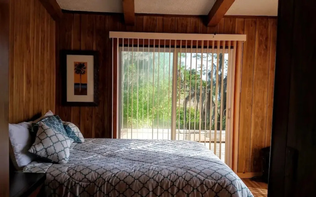 Runaway Bay Lodge