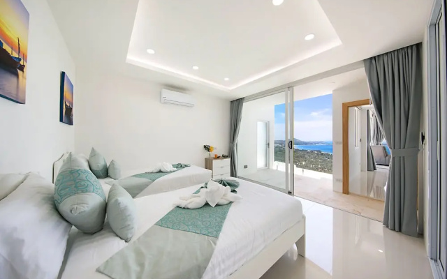 Fairyland Villa 3BR Sea Views