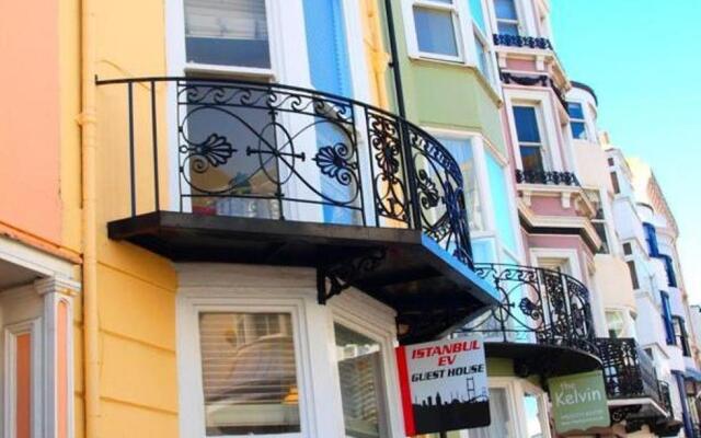 Отель Istanbul Ev Guest House вид на фасад