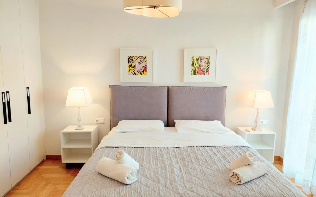 Elegant Apartment in Acropolis