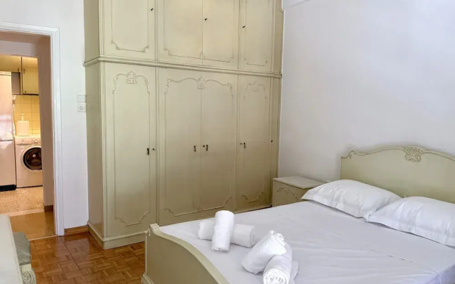 Neos Kosmos Family Apartment