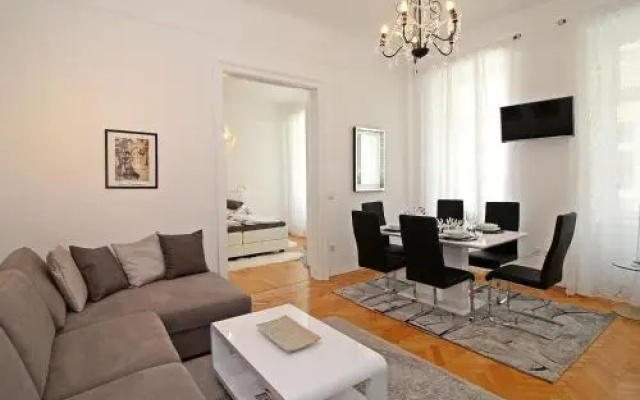 Apartment Kingâ´S Apartment