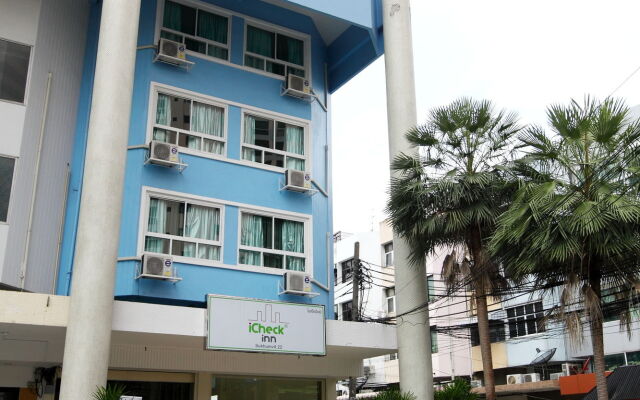 Отель Icheck Inn Sukhumvit 22 Бангкок