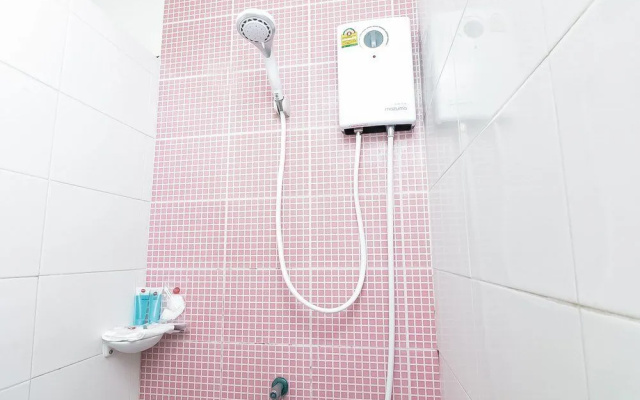 NIDA Rooms BangKhae 301 Shopping mall