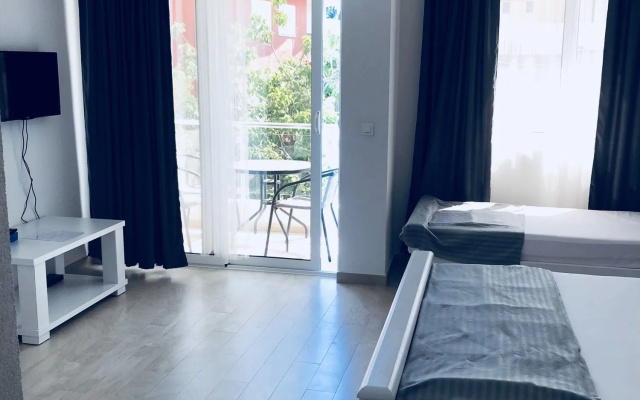 Elma Hotel