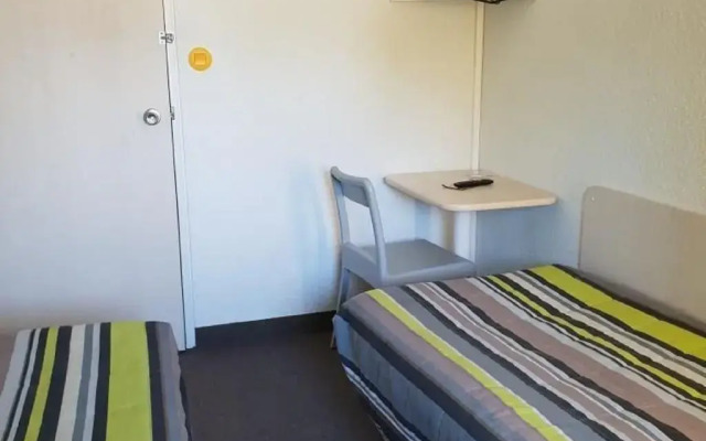 Hôtel Class Eco 78
