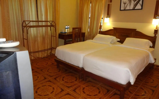 Deshadan Cliff and Beach Resort