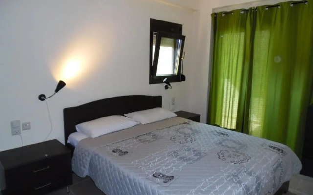 Artemis Appartments