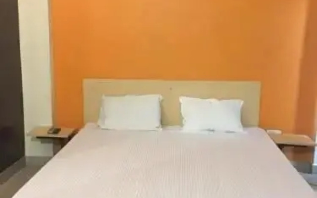 Sri Ram Hotel & Restaurant by OYO Rooms