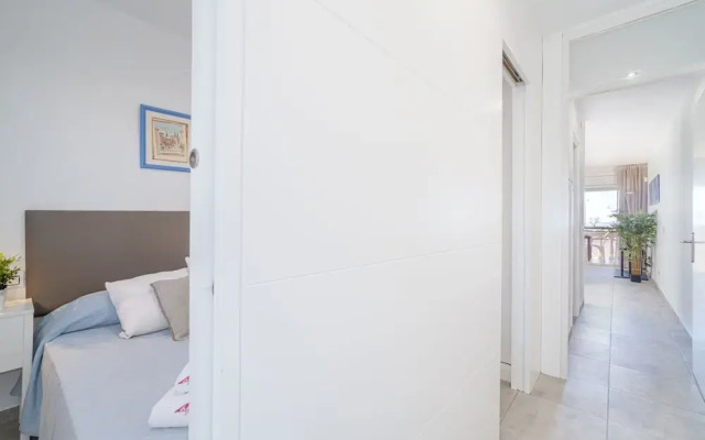Apartment in Empuriabrava by Sandy Beach