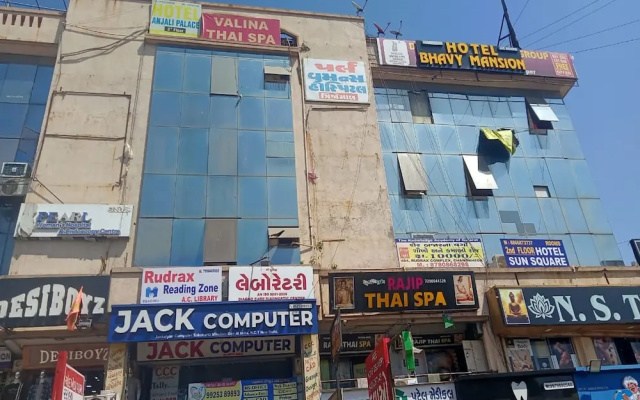 Hotel Bhavya Mansion