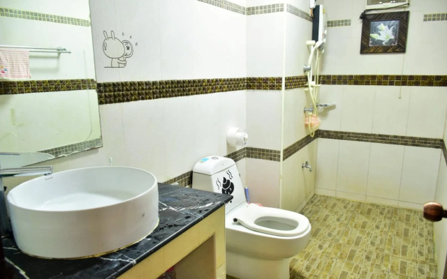 Buc's Hostel