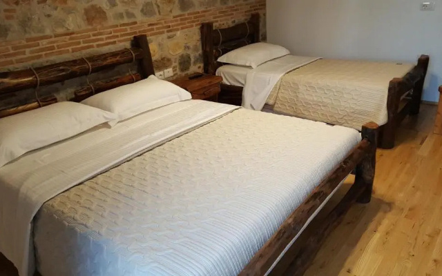 Hotel Bujtina Ollga