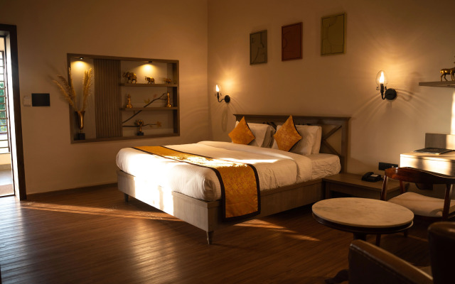 Narwar Lakefront Resort