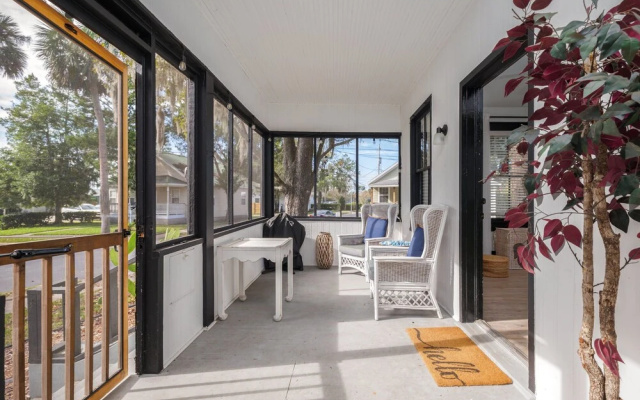 Pacific Cove 10