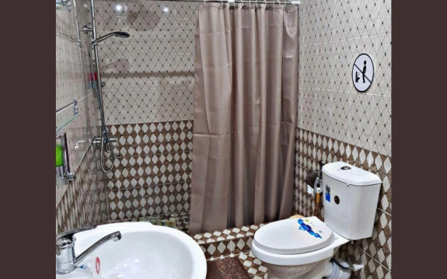 Status Guest House
