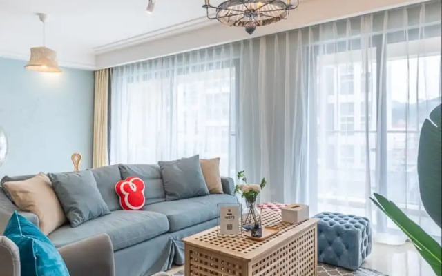 Locals Boutique Apartment Huafa Plaza.3