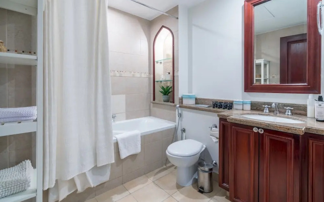 Spacious 2bedroom With Burj View in Downtown Dubai