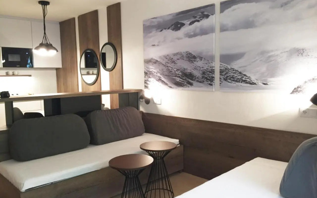 Sun Valley Apartment