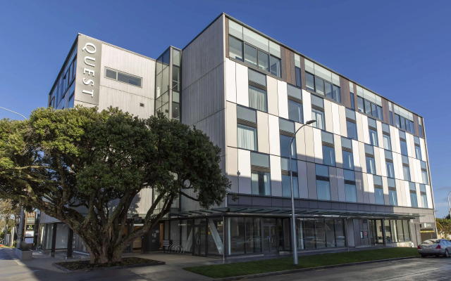 Quest Takapuna