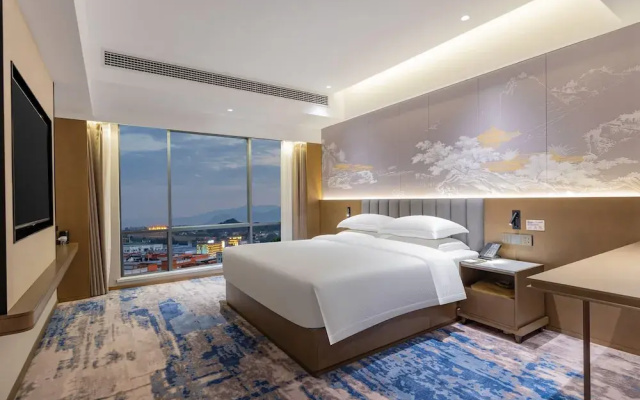 Days Inn By Wyndham Enshi Transport Center Station
