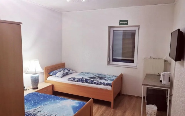 Home Inn Hotel