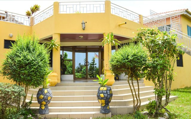 Sikaso Beach Hotel in Bortianor, Ghana from 45$, photos, reviews - zenhotels.com hotel front