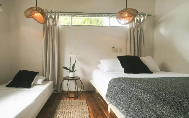 La Negra Surf Hotel