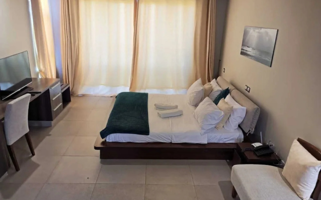 Luxury Oceanline Beachfront Apartments