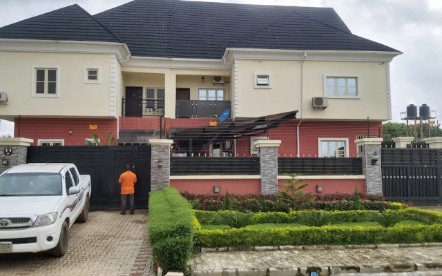 Paulight Residence