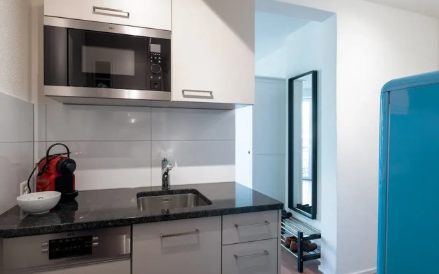 ZH Tiger - Altstetten Hitrental Apartment