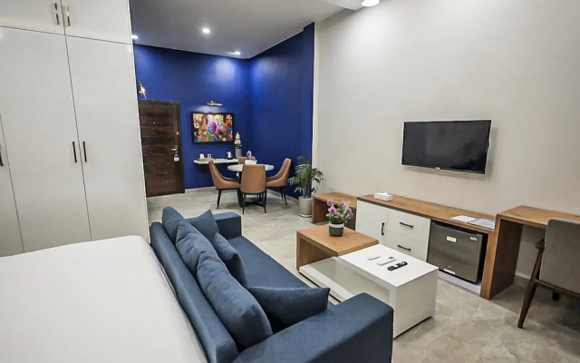 The Mark Suites