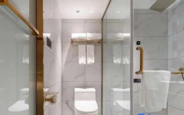 Haofite Hotel (Guang'an Wuyue Plaza)