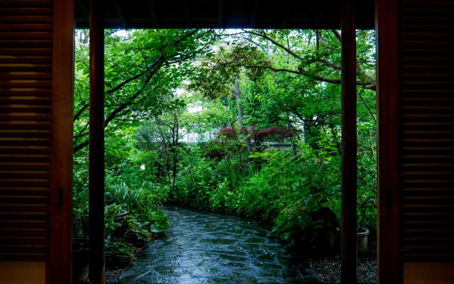 Nonohanatei Komurasaki