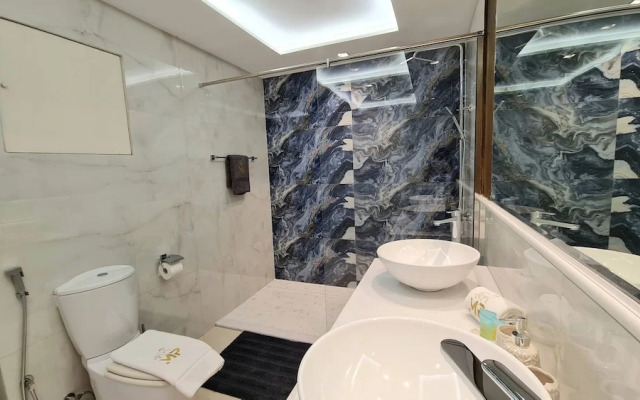 Marco Polo - Stunning Marina Views | High Floor | Close to Tram