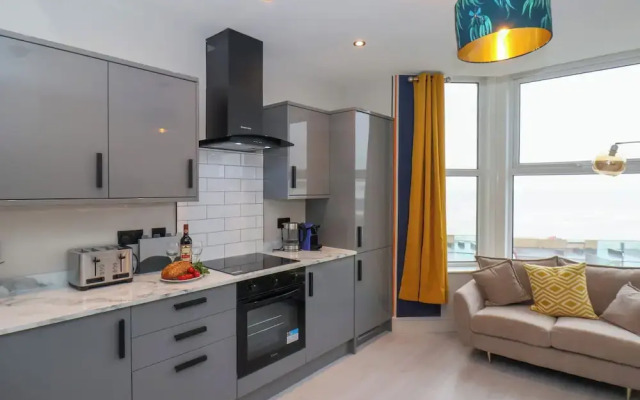 Apt 6 @ Hunter's Quay