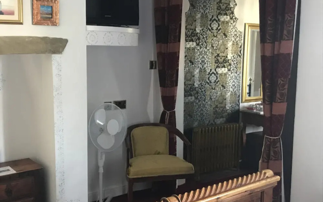 The Priory Hotel