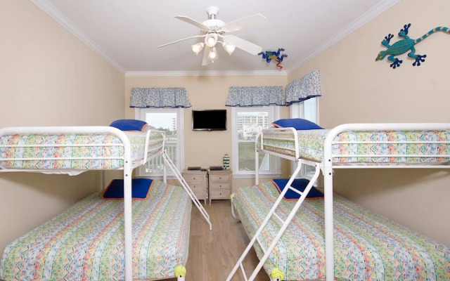 USA 2 - 5 Br Home
