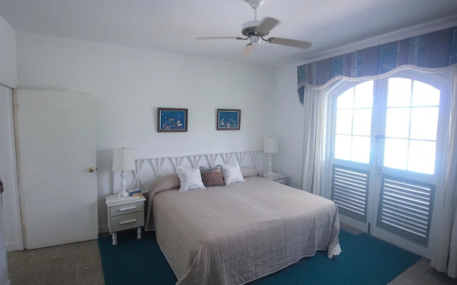 Burlingame Villa